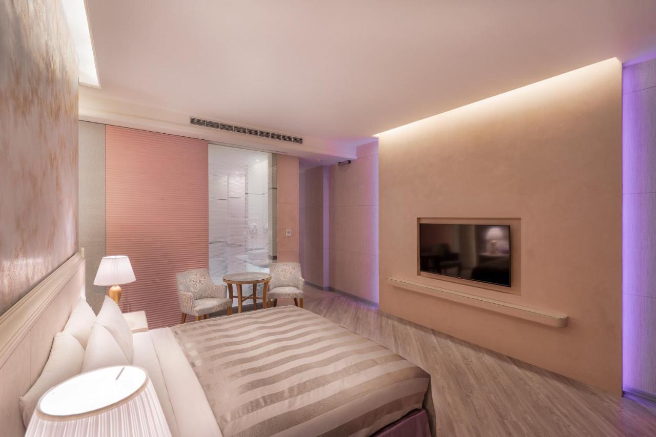 Purple Garden Motel Kaohsiung Eksteriør bilde